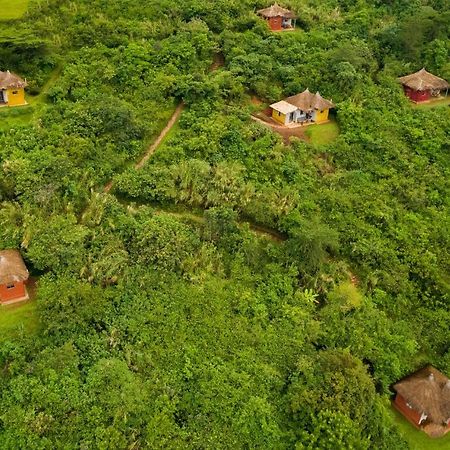 Isunga Lodge Kibale National Park ภายนอก รูปภาพ