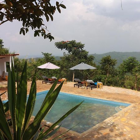 Isunga Lodge Kibale National Park ภายนอก รูปภาพ