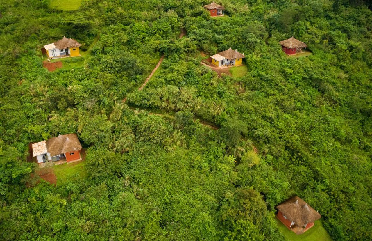 Isunga Lodge Kibale National Park ภายนอก รูปภาพ