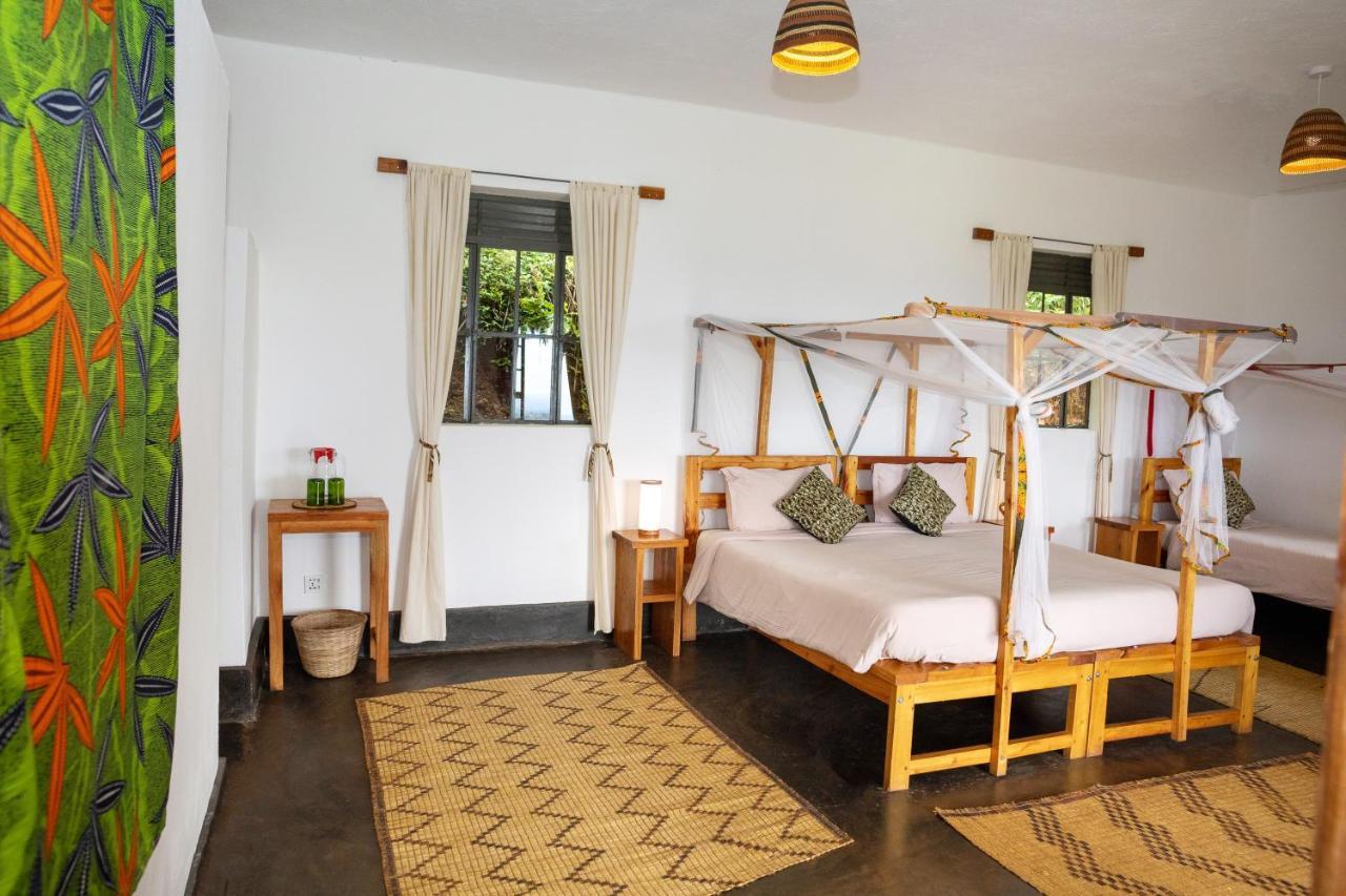 Isunga Lodge Kibale National Park ภายนอก รูปภาพ