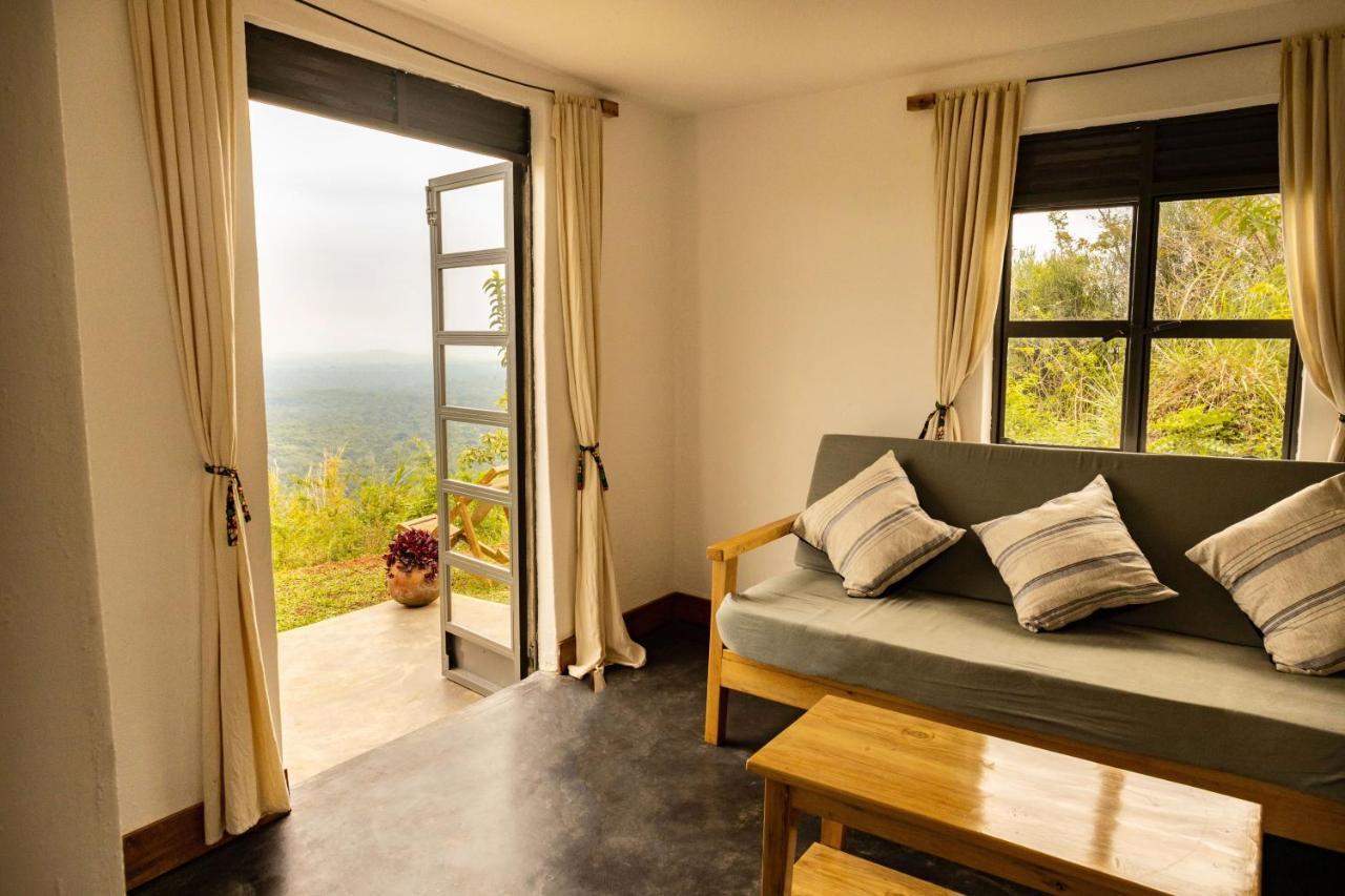 Isunga Lodge Kibale National Park ภายนอก รูปภาพ