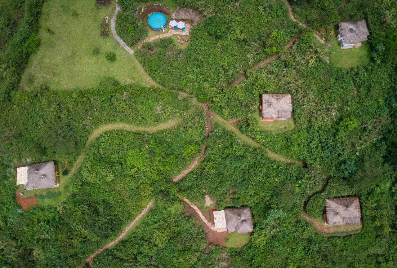 Isunga Lodge Kibale National Park ภายนอก รูปภาพ