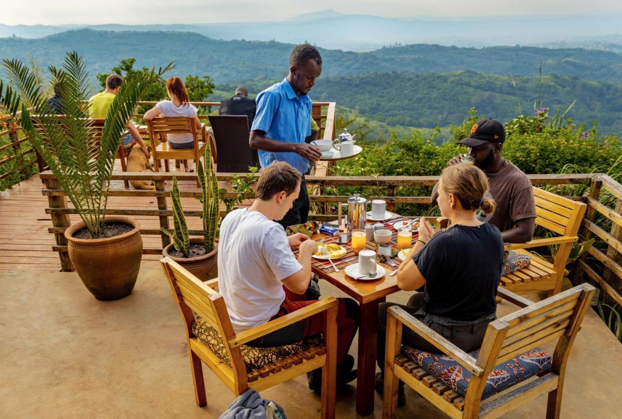 Isunga Lodge Kibale National Park ภายนอก รูปภาพ