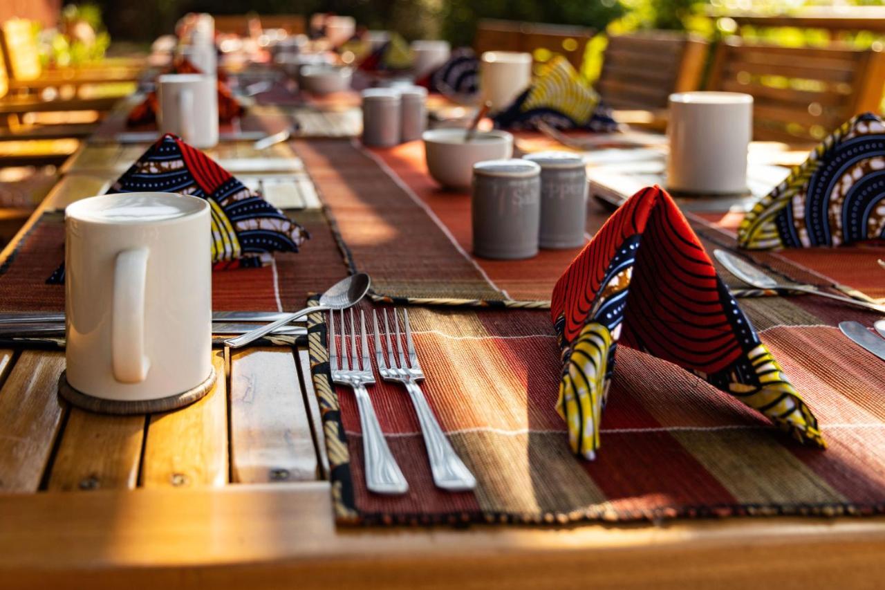 Isunga Lodge Kibale National Park ภายนอก รูปภาพ
