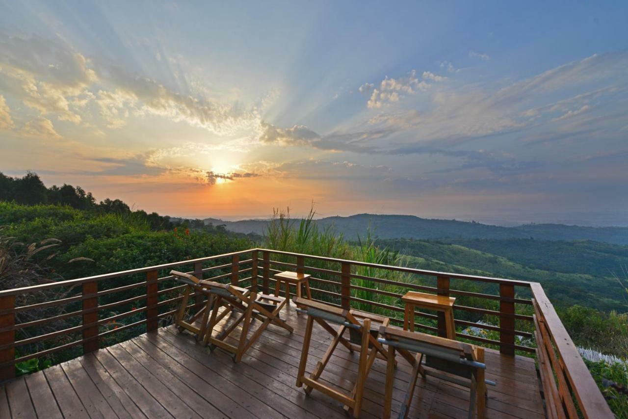 Isunga Lodge Kibale National Park ภายนอก รูปภาพ
