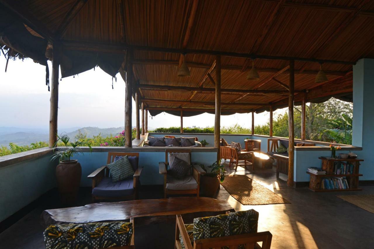 Isunga Lodge Kibale National Park ภายนอก รูปภาพ