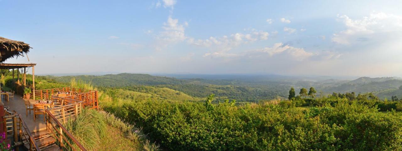 Isunga Lodge Kibale National Park ภายนอก รูปภาพ